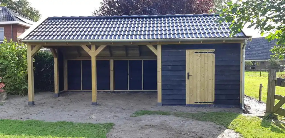 Seizoensaanbieding Geïmpregneerd vuren Kapschuur Zwolle 800x380cm (met dakpannen)