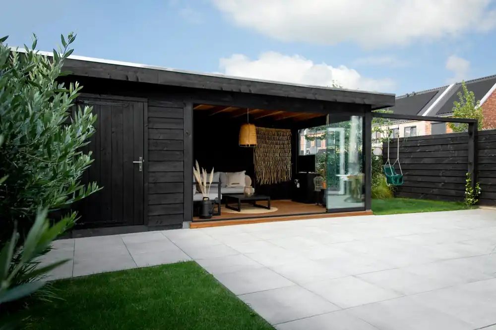 Zwarte tuinhuis Deventer met vloer 680x330cm Merkproduct