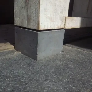 Koop Vandaag Betonpoer zonder facetrand 14x14x58cm incl. stelplaat