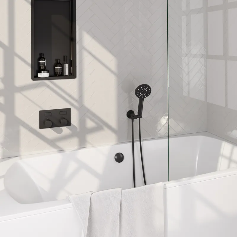 Lage Kosten Brauer Black Carving Thermostatische Inbouw Badkraan met Omstel, Badvulcombinatie, Drukknoppen, Wandhouder met Wateruitlaat, 3-Standen Handdouche & Doucheslang - Set 4 - Geribbeld Draaiknoppen - Mat Zwart