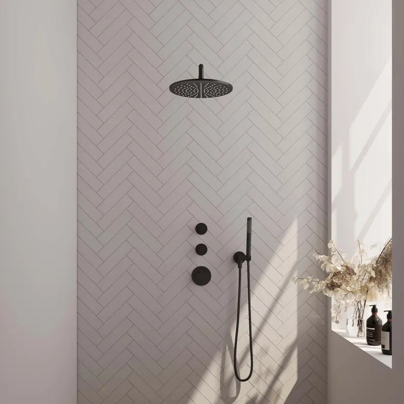 Express Levering Brauer Black Editon Regendoucheset: Thermostatische Inbouwkraan met Stopkranen, Gebogen Wandarm, Douchekop 30cm, Wandhouder met Wateruitlaat, Staafhanddouche & Doucheslang - Set 4 - Draaiknoppen - Mat Zwart
