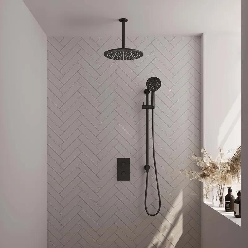 Brauer Black Editon Regendoucheset: Thermostatische Inbouwkraan met 3-Weg Omstel, Plafondarm, Douchekop 30cm, Glijstang met Wateruitlaat, 3-Standen Handdouche & Doucheslang - Set 48 - Draaiknoppen - PVD - Mat Zwart Aanbieding