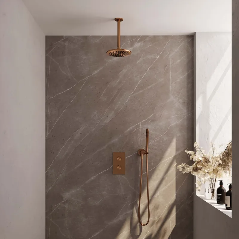 Brauer Copper Editon Regendoucheset: Thermostatische Inbouwkraan met 3-Weg Omstel, Plafondarm, Douchekop 20cm, Wandhouder met Wateruitlaat, Staafhanddouche & Doucheslang - Set 29 - Draaiknoppen - PVD - Geborsteld Koper Laatste Kans