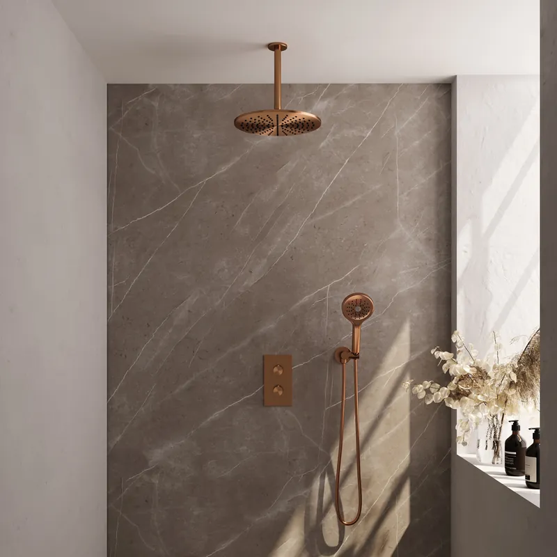 Brauer Copper Editon Regendoucheset: Thermostatische Inbouwkraan met 3-Weg Omstel, Plafondarm, Douchekop 30cm, Wandhouder met Wateruitlaat, 3-Standen Handdouche & Doucheslang - Set 36 - Draaiknoppen - PVD - Geborsteld Koper Superprijs