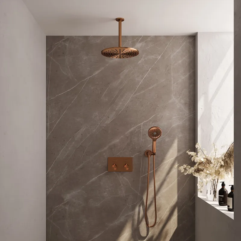 Brauer Copper Editon Regendoucheset: Thermostatische Inbouwkraan met Drukknoppen, Plafondarm, Douchekop 30cm, Wandhouder met Wateruitlaat, 3-Standen Handdouche & Doucheslang - Set 60 - Draaiknoppen - PVD - Geborsteld Koper Bestel Nu