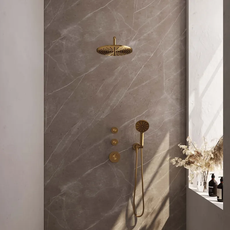 Beperkte Voorraad Brauer Gold Carving Regendoucheset: Thermostatische Inbouwkraan met Stopkranen, Gebogen Wandarm, Douchekop 30cm, Wandhouder met Wateruitlaat, 3-Standen Handdouche & Doucheslang - Set 10 - Geribbeld Draaiknoppen - PVD - Geborsteld Goud
