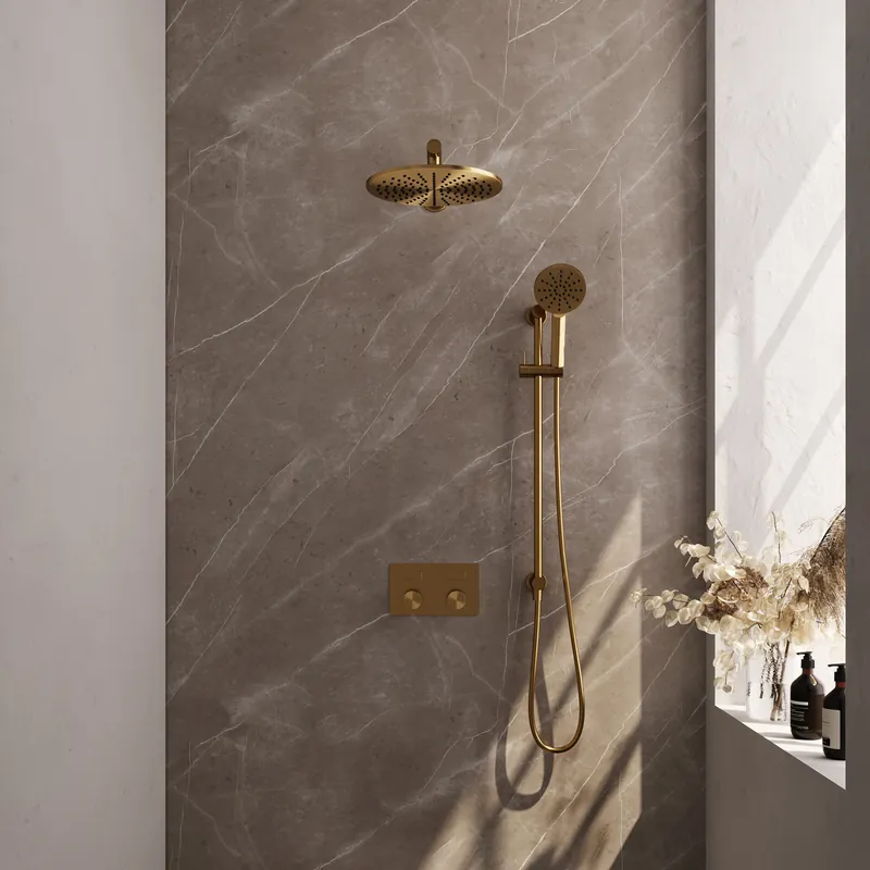 Brauer Gold Carving Regendoucheset: Thermostatische Inbouwkraan met Drukknoppen, Rechte Wandarm, Douchekop 30cm, Glijstang met Wateruitlaat, 3-Standen Handdouche & Doucheslang - Set 68 - Geribbeld Draaiknoppen - PVD - Geborsteld Goud Voordeelprijs