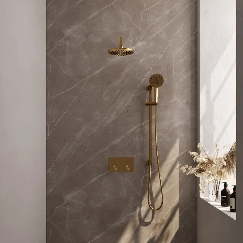 Bestel Nu Brauer Gold Carving Regendoucheset: Thermostatische Inbouwkraan met Drukknoppen, Gebogen Wandarm, Douchekop 20cm, Glijstang met Wateruitlaat, 3-Standen Handdouche & Doucheslang - Set 69 - Geribbeld Draaiknoppen - PVD - Geborsteld Goud
