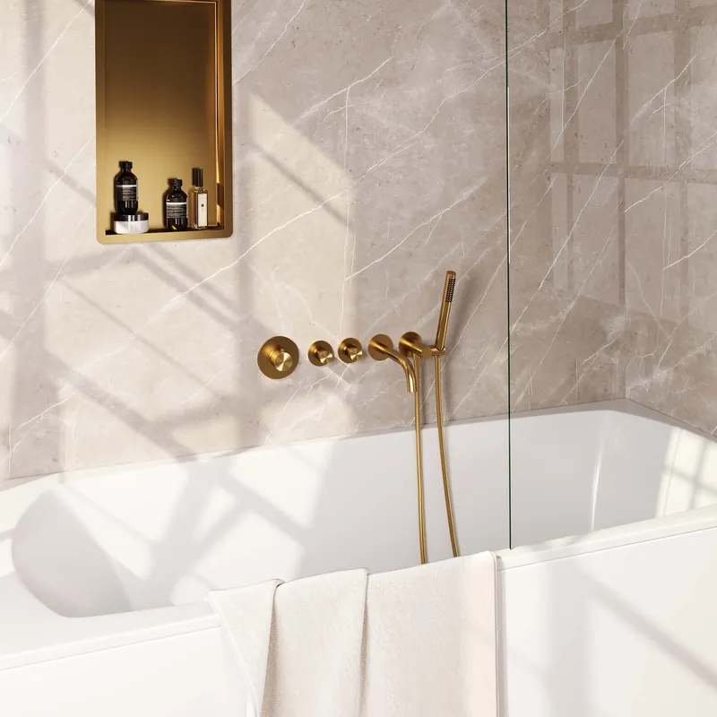 Brauer Gold Carving Thermostatische Inbouw Badkraan met Omstel, Uitloop, Stopkranen, Wandhouder met Wateruitlaat, Staafhanddouche & Doucheslang - Set 1 - Geribbeld Draaiknoppen - PVD - Geborsteld Goud Hoge Kwaliteit