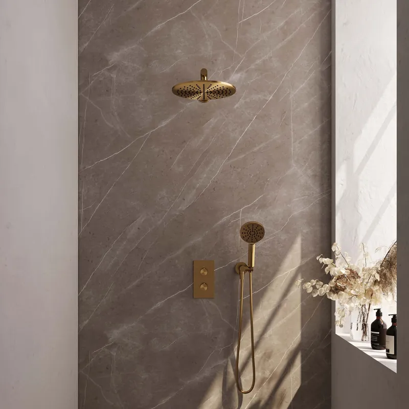 Op = Op Brauer Gold Editon Regendoucheset: Thermostatische Inbouwkraan met 3-Weg Omstel, Rechte Wandarm, Douchekop 30cm, Wandhouder met Wateruitlaat, 3-Standen Handdouche & Doucheslang - Set 32 - Draaiknoppen - PVD - Geborsteld Goud