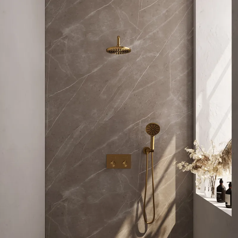 Brauer Gold Editon Regendoucheset: Thermostatische Inbouwkraan met Drukknoppen, Gebogen Wandarm, Douchekop 20cm, Wandhouder met Wateruitlaat, 3-Standen Handdouche & Doucheslang - Set 57 - Draaiknoppen - PVD - Geborsteld Goud Speciale Aanbieding