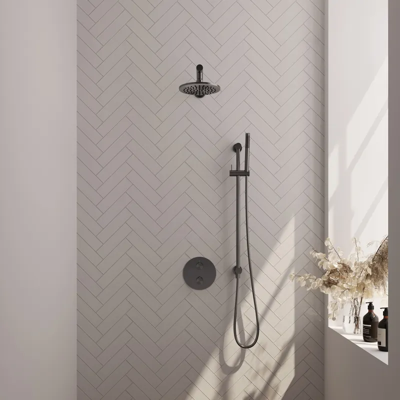Koop Vandaag Brauer Gunmetal Edition Regendoucheset: Thermostatische Inbouwkraan met 3-Weg Omstel, Rechte Wandarm, Douchekop 20cm, Geintegreerde Glijstang, Staafhanddouche & Doucheslang - Set 85 - Draaiknoppen - Geborsteld Gunmetal