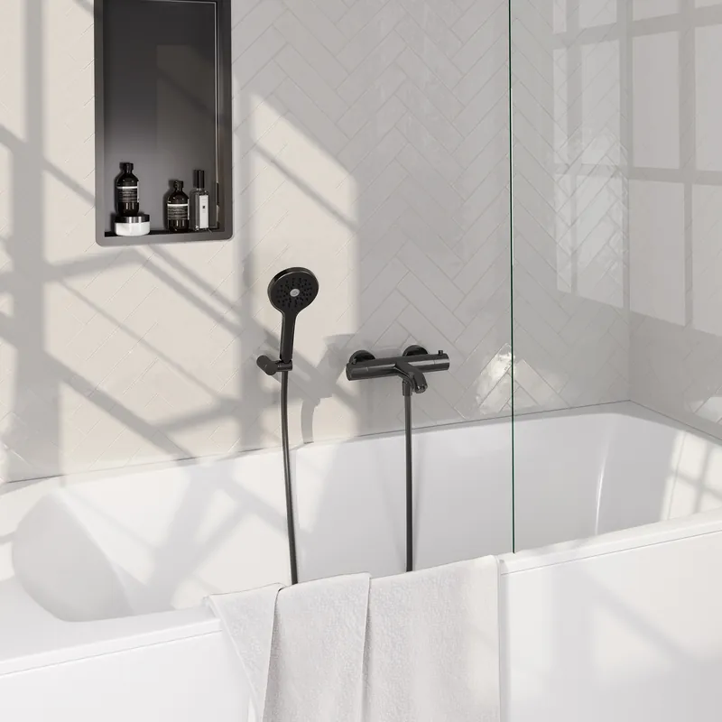 Brauer Gunmetal Edition Thermostatische Opbouw Badkraan met Omstel, Wandhouder, 3-Standen Handdouche & Doucheslang - Set 4 - Draaiknoppen - PVD - Geborsteld Gunmetal Veilige Betaling