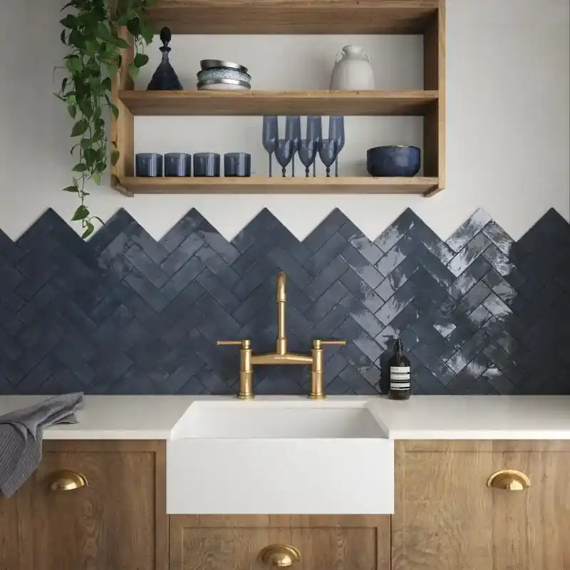 Op = Op Wandtegel Equipe Ceramica Coco Blue Night Blauw Glans 5x15
